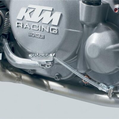 Rear brake safety wire